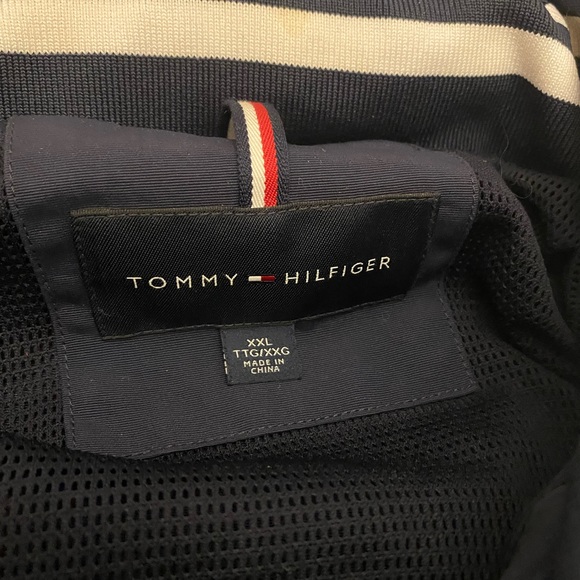 Tommy Hilfiger - Picture 9 of 13